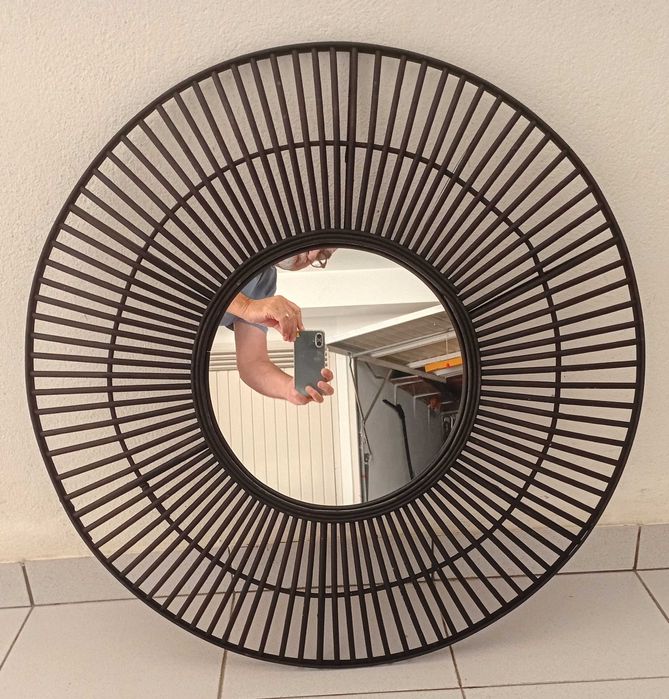 Espelho decorativo - 60x60 cm