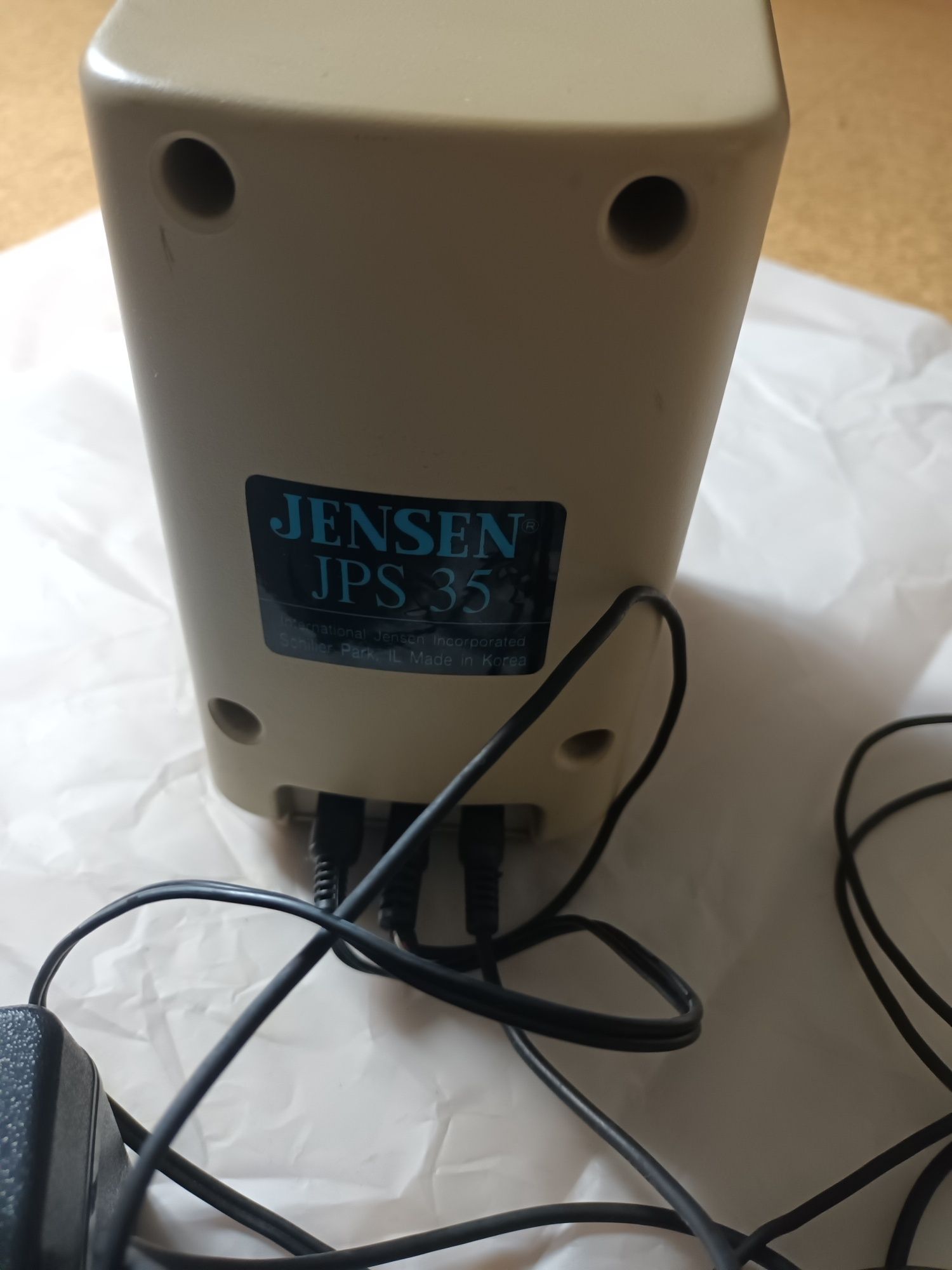 Colunas para computador  - Jensen