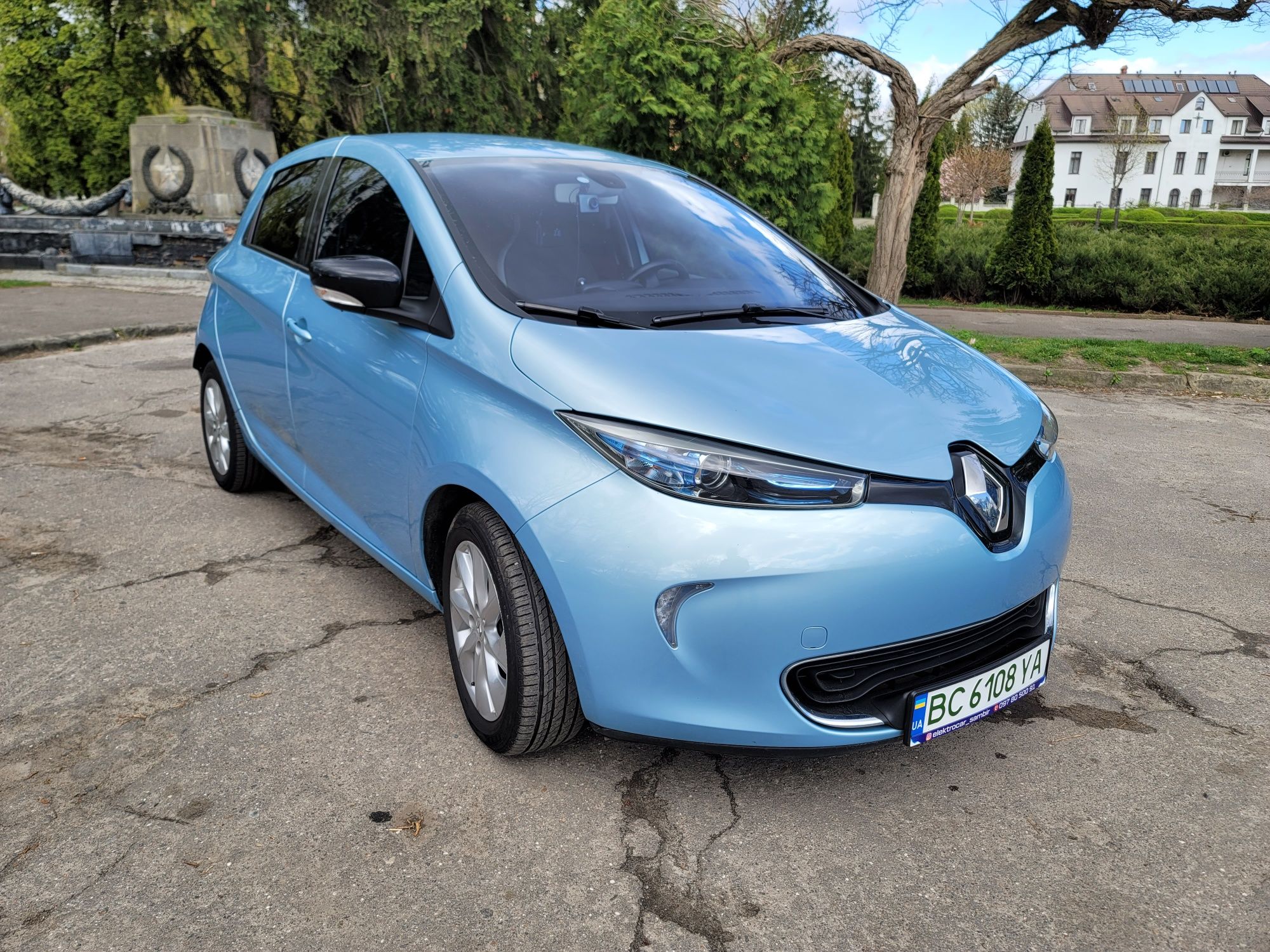 Електромобіль Renault Zoe 22kWh 2015 R240 INTENSE