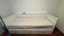 Cama individual/dupla com 2 colchões de solteiro