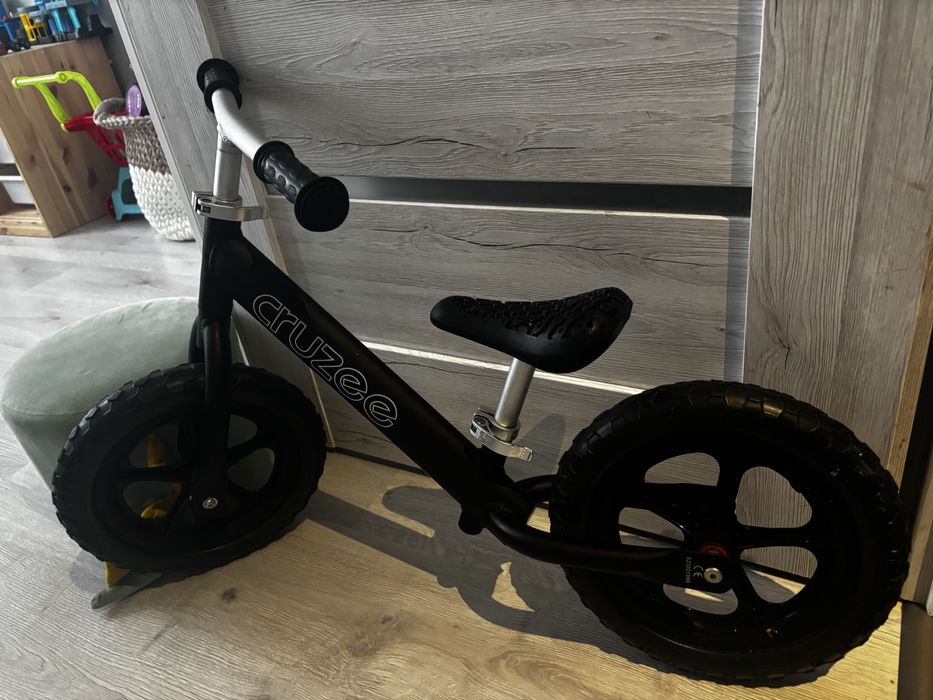 Cruzee rowerek dzieciecy jak nowy 12 cali