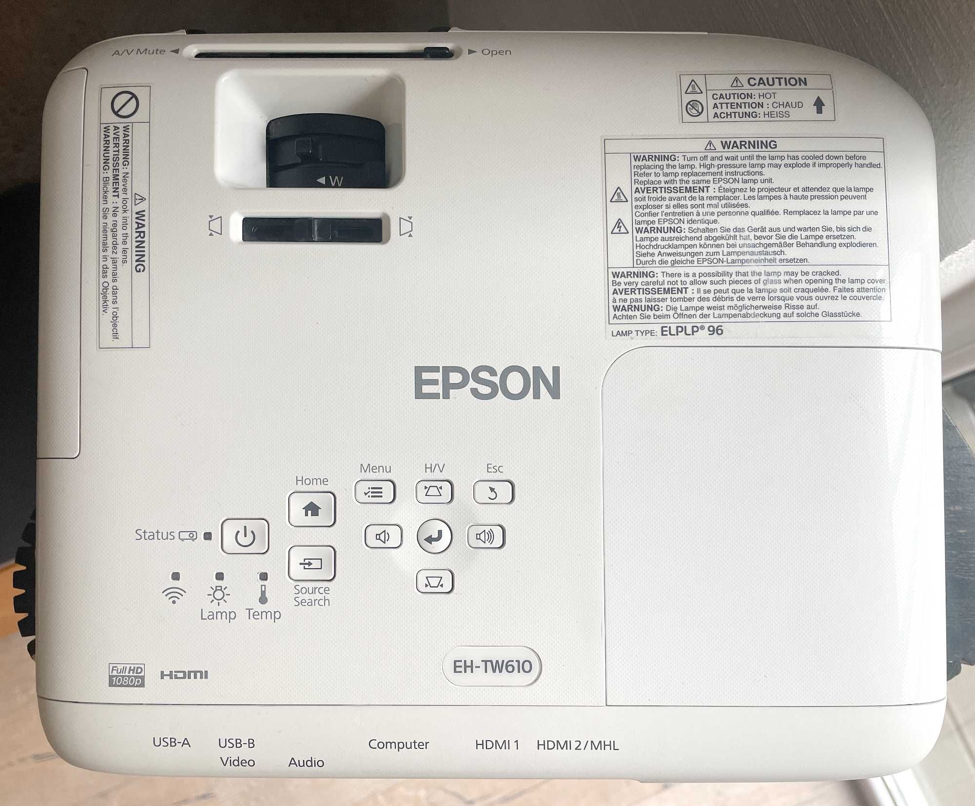 Rzutnik EPSON EH-TW610 nowa żarówka, rzutnik z biura fundacji, idealny