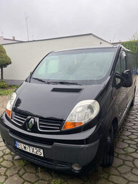 Renault trafic  Renault Trafic 1.9dCi - doka 5 osobowy