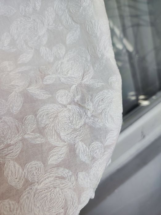 Biała elegancka bluzka Reserved