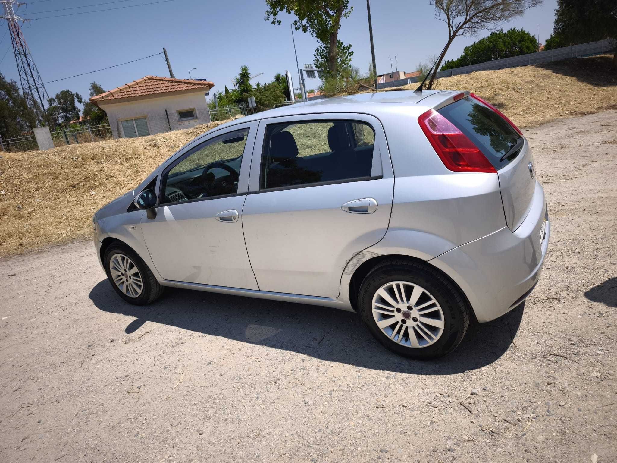 Fiat Punto 2009 - 1.2 Gasolina