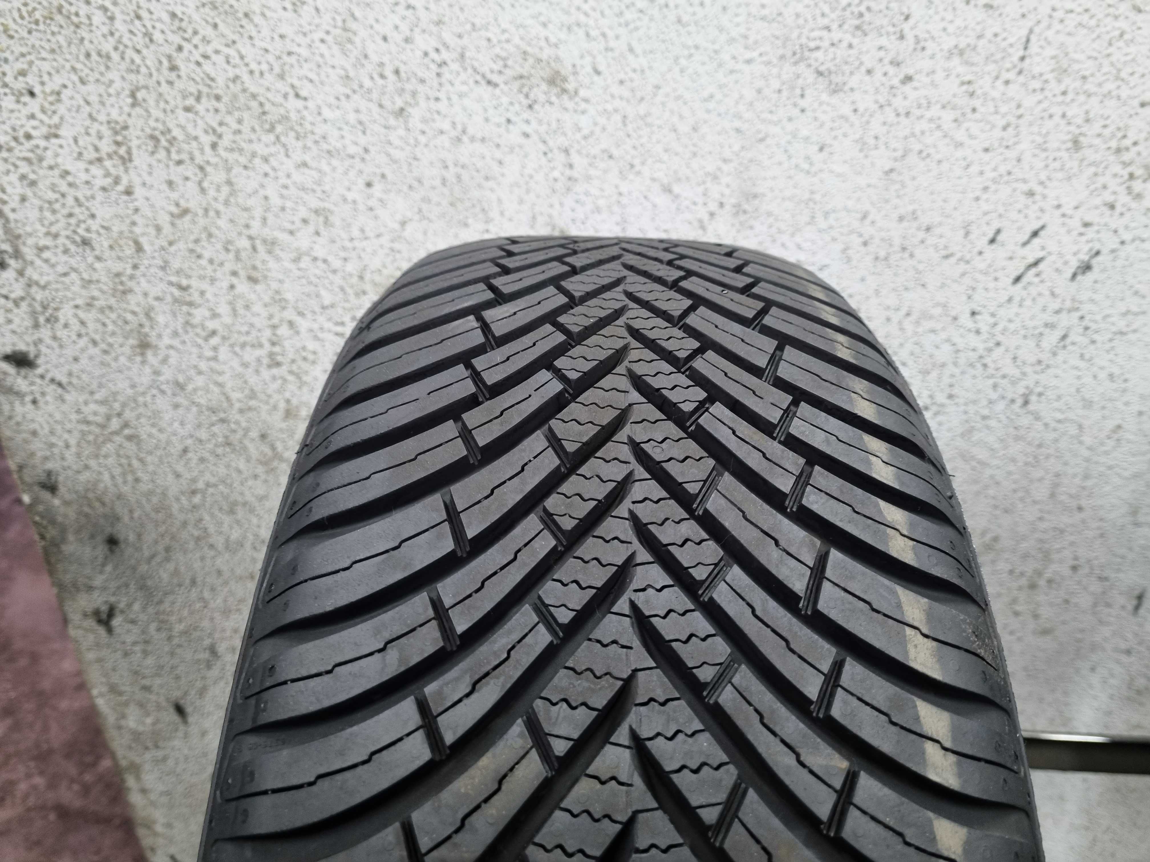 195/50/15 82V Vredestein Quatrac Dot.2724R