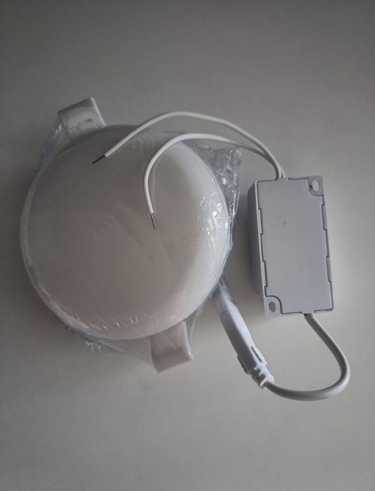 Новий точковий світильник Accento Lighting 8Вт