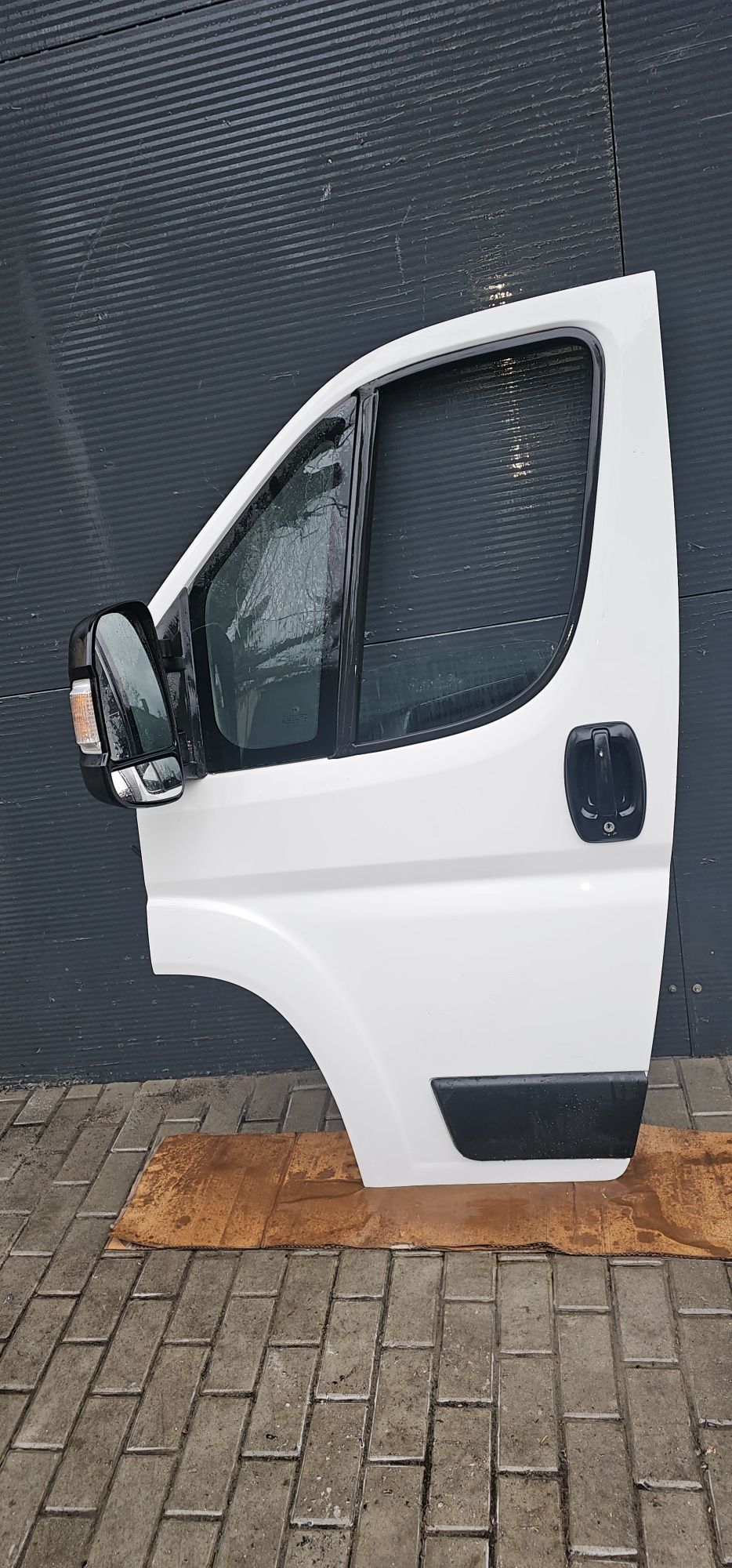 Drzwi prawe Pasazera Ducato Boxer Jumper Lift 2020r Z lusterki