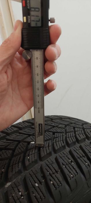 Opony zim. Goodyear UltraGrip Performance+ 215/55 R17 98VXL 8mm 1z4szt