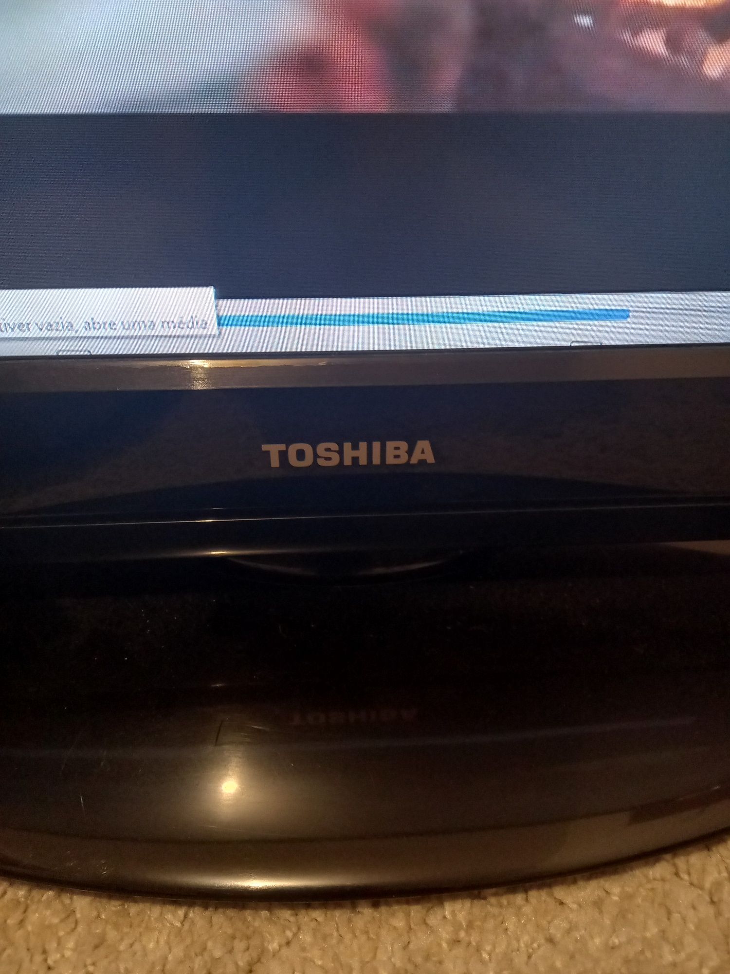 Vendo tv toshiba 32 polegadas
