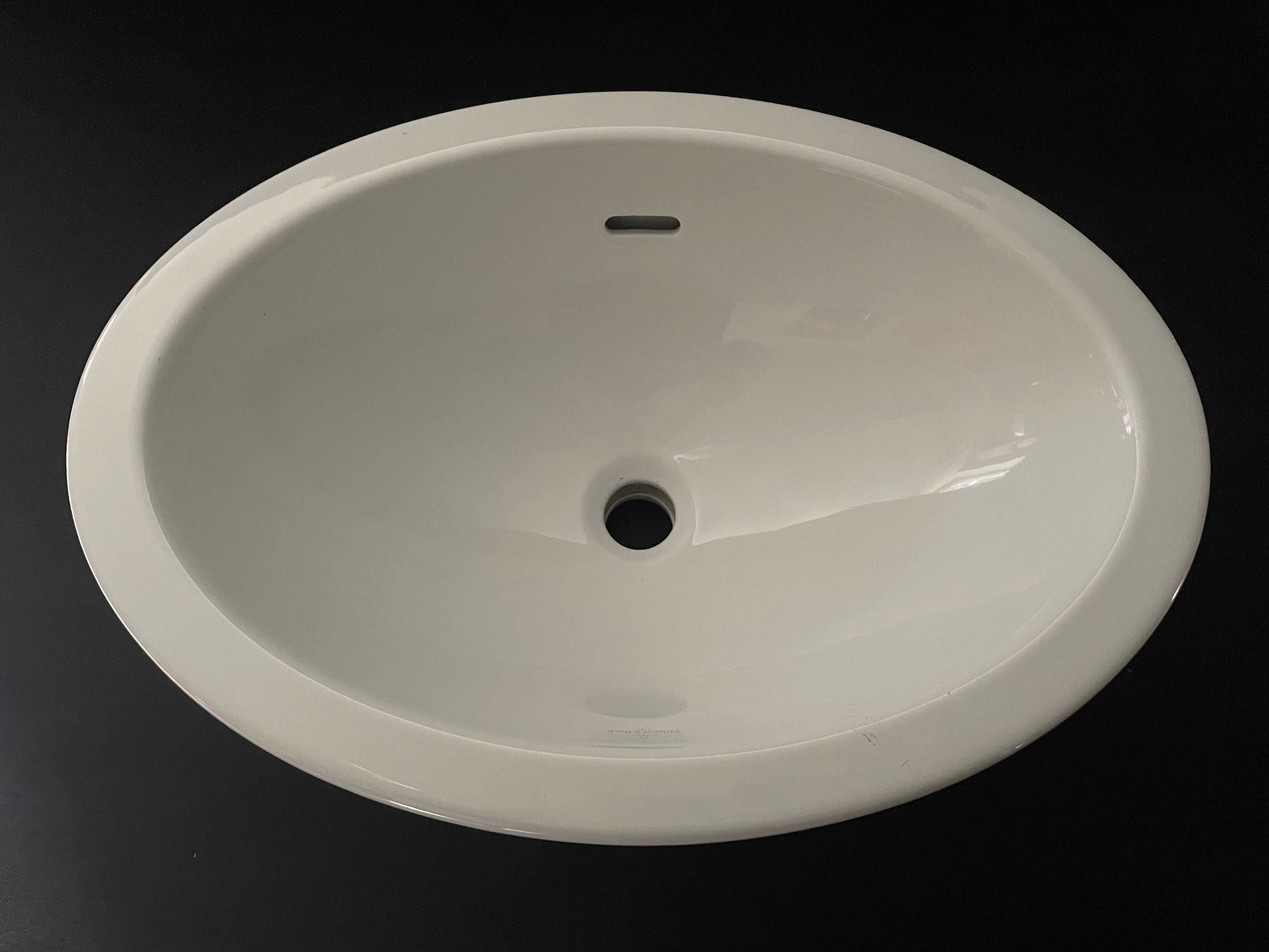 Villeroy&Boch Loop&Friends 57 cm Umywalka podblatowa wpuszczana w blat