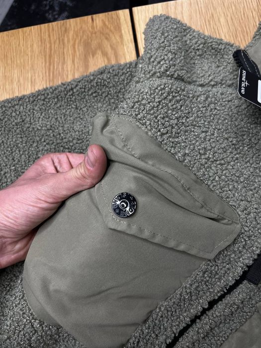 Пуховик Шерпа Stone Island Hooded FLEECE JACKET BLACK