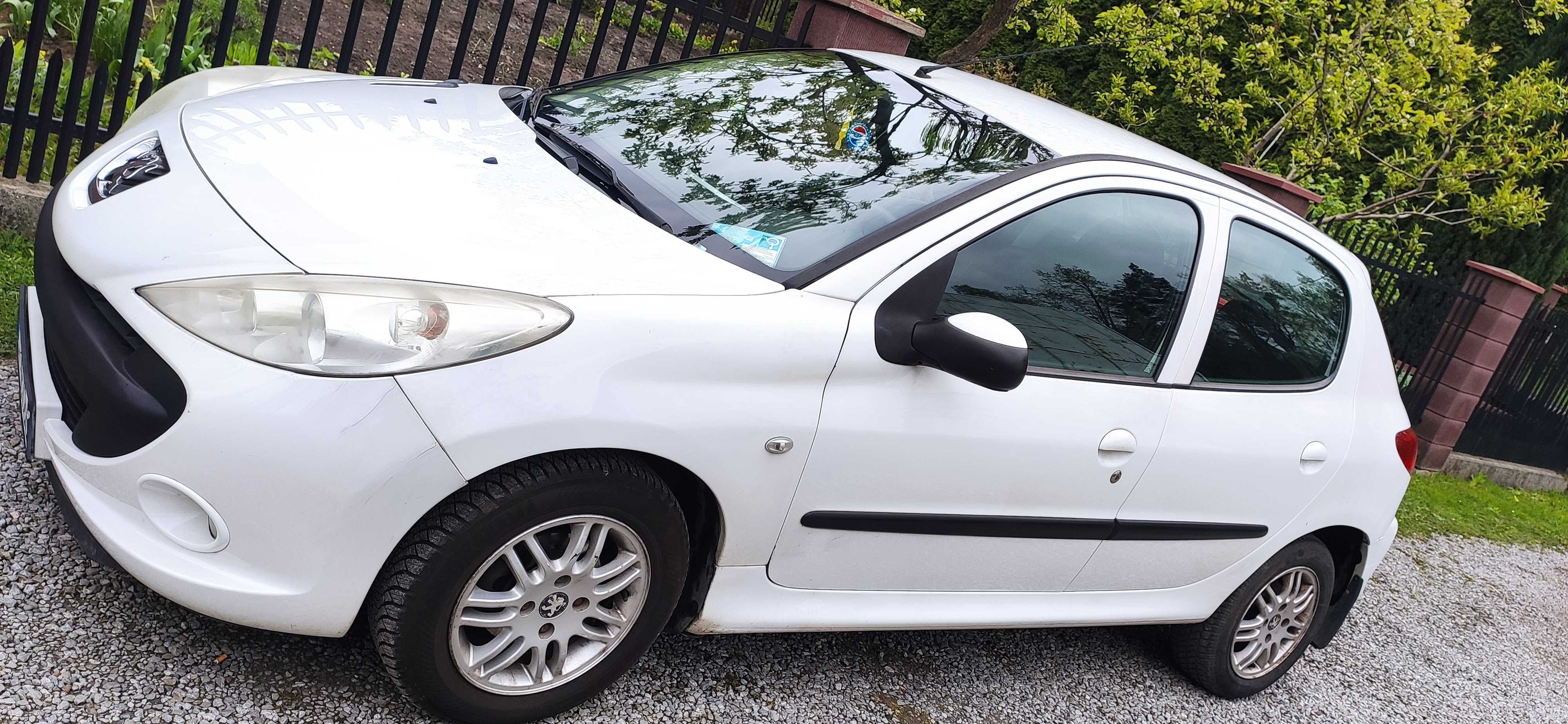 Peugeot 206+ 2011 rok, 1 wł. w Polsce, 1,4 HDI, biały, 5D, 130 tys.