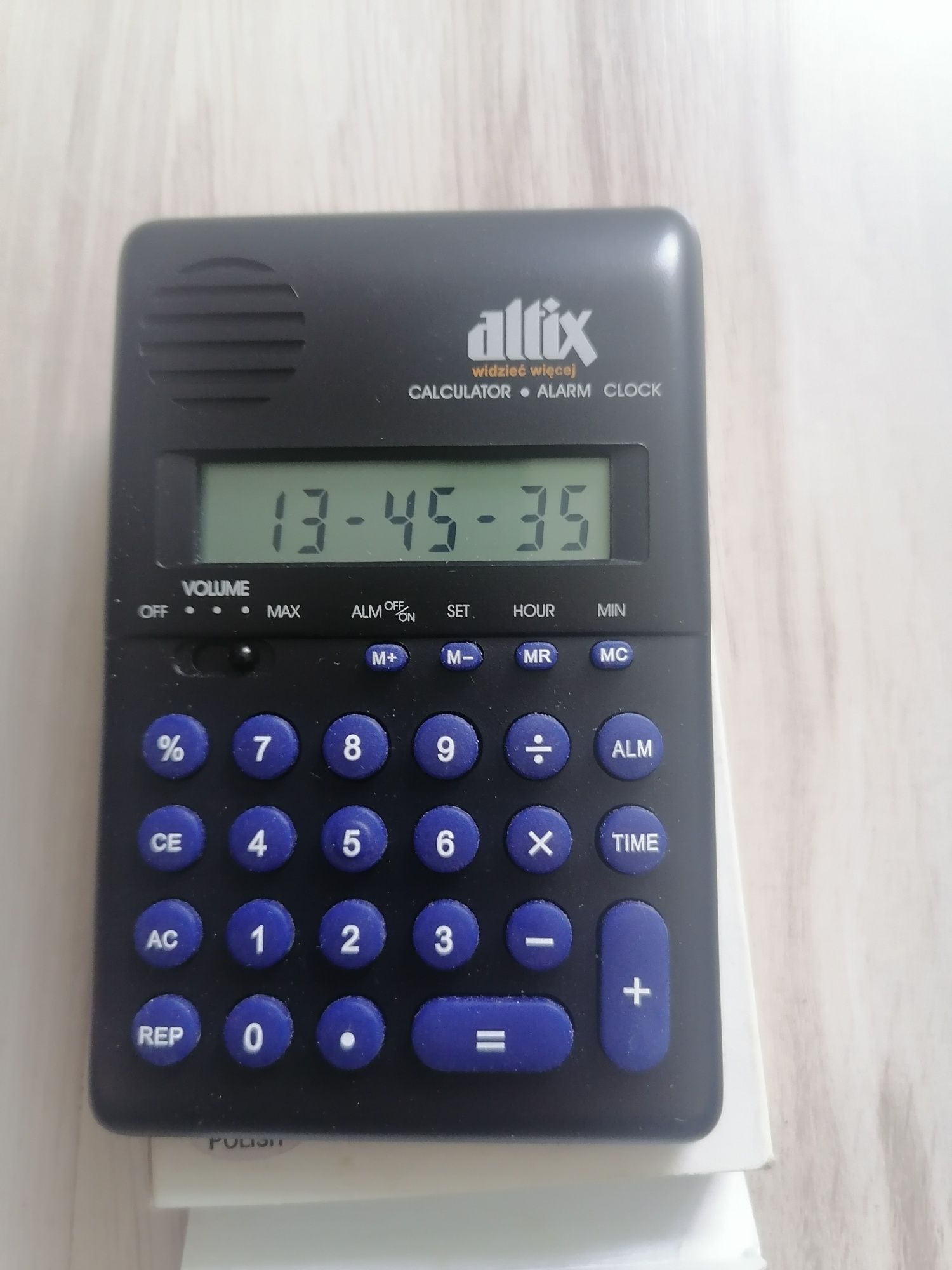 Mowiacy kalkulator