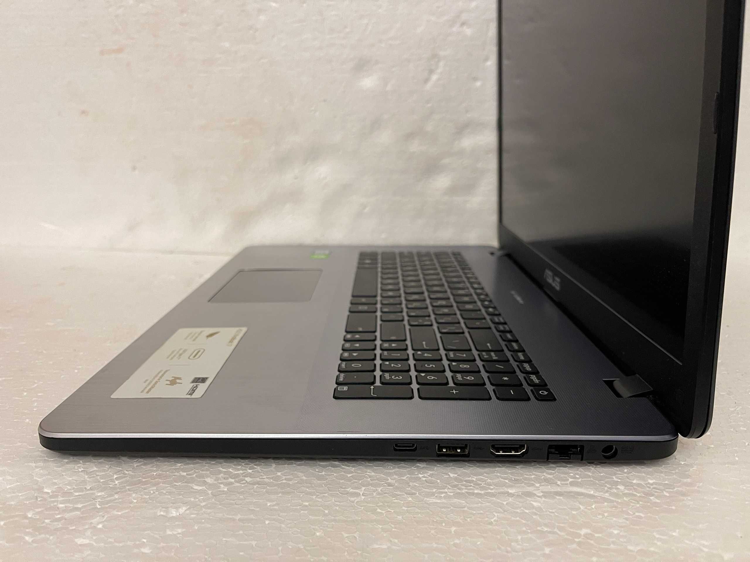 17.3" Экран!! Игровой ASUS VivoBook 17 + (Четыре ядра) + Видео GDDR5