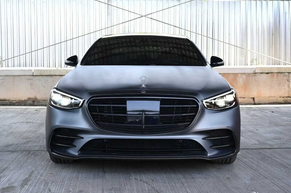 Mercedes-Benz S-Class      2024