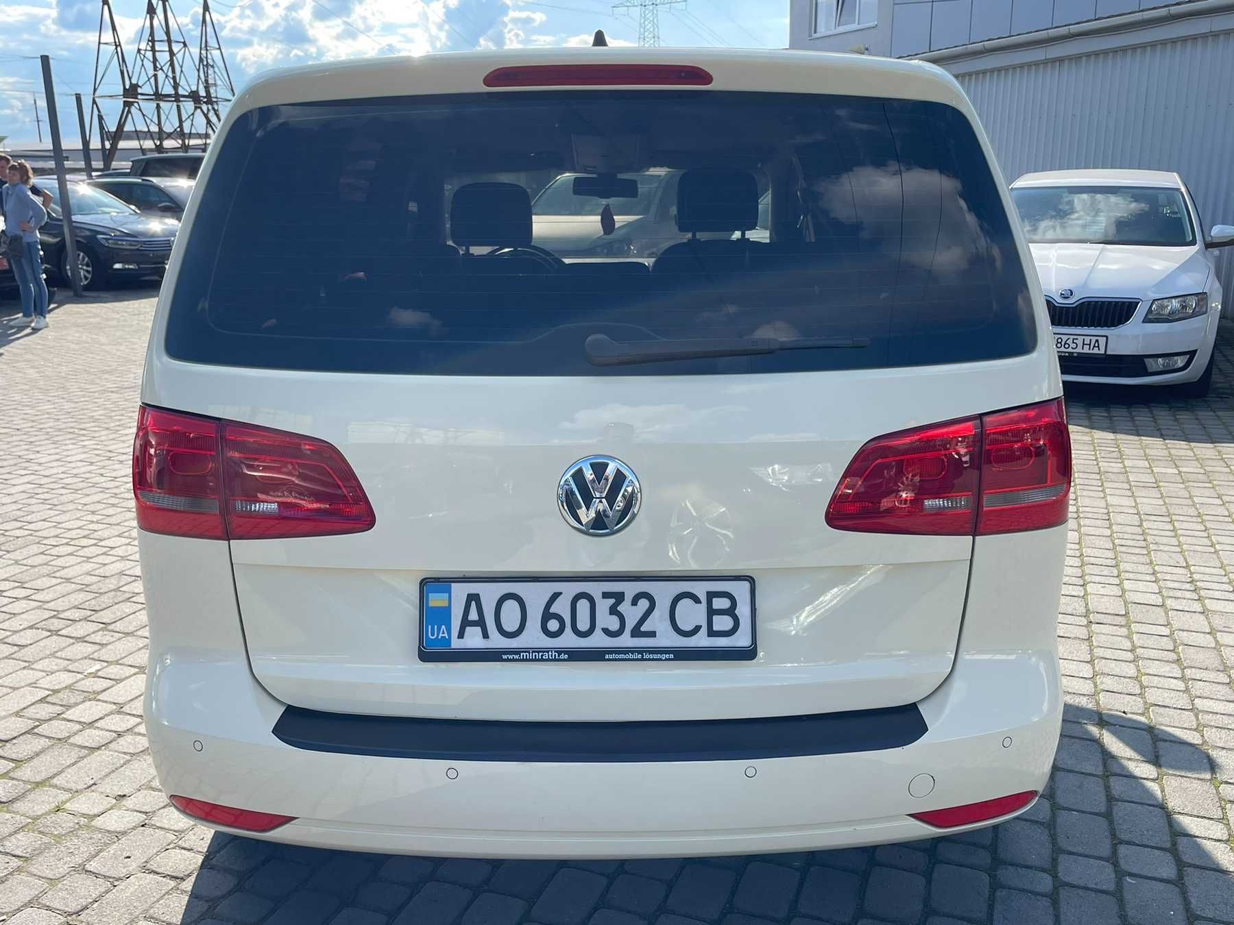 Volkswagen Touran 2014