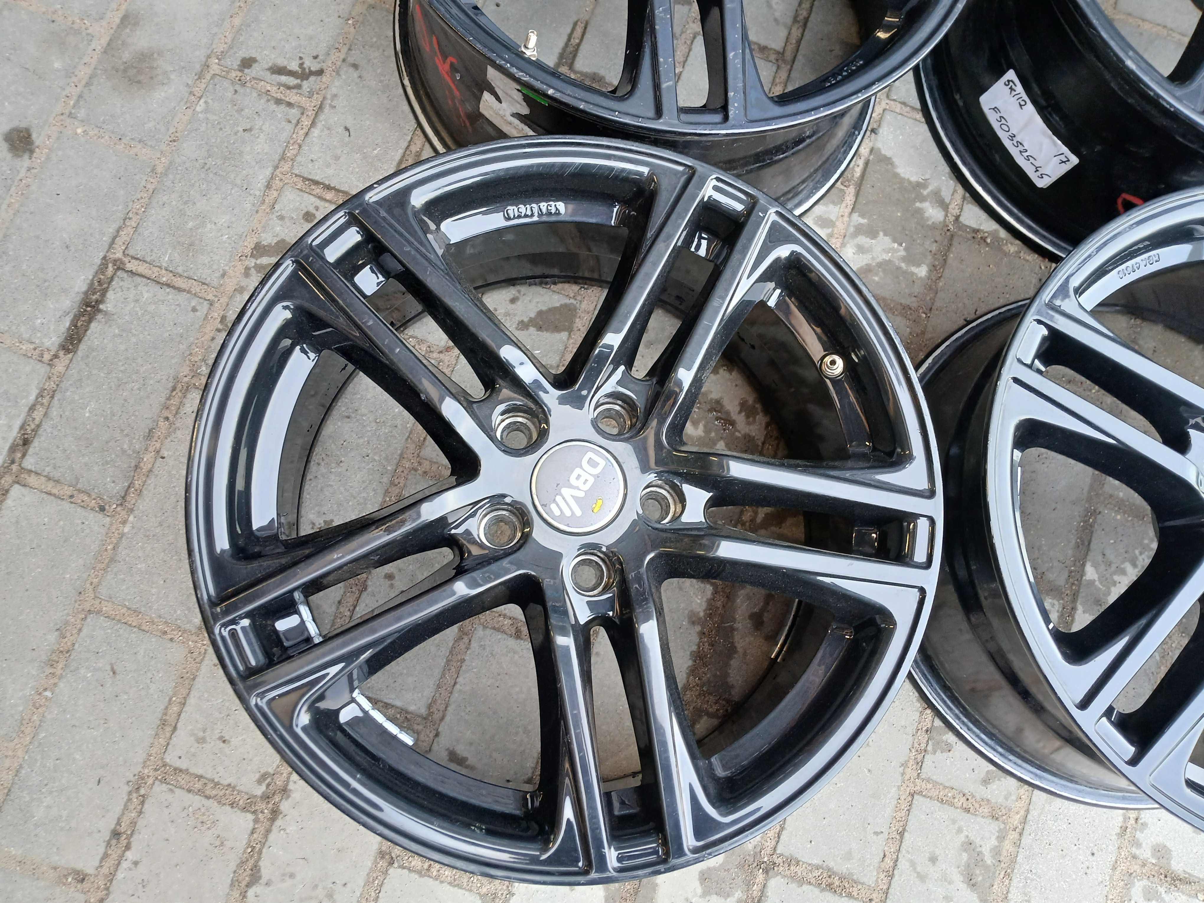 4x czarne felgi R17 5x112 Audi A3 S3 A4 A6 Q3 Q5 Vw Passat Golf Skoda