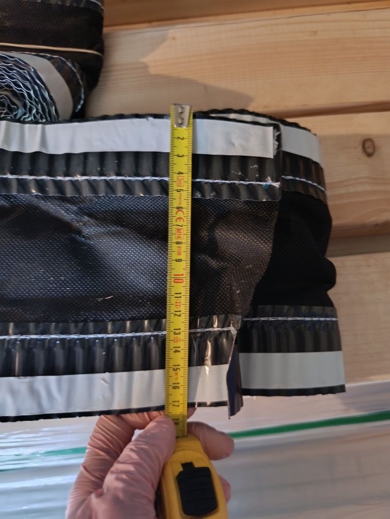Taśma kalenicowa szer 17 cm dł 12,5 m, parotec