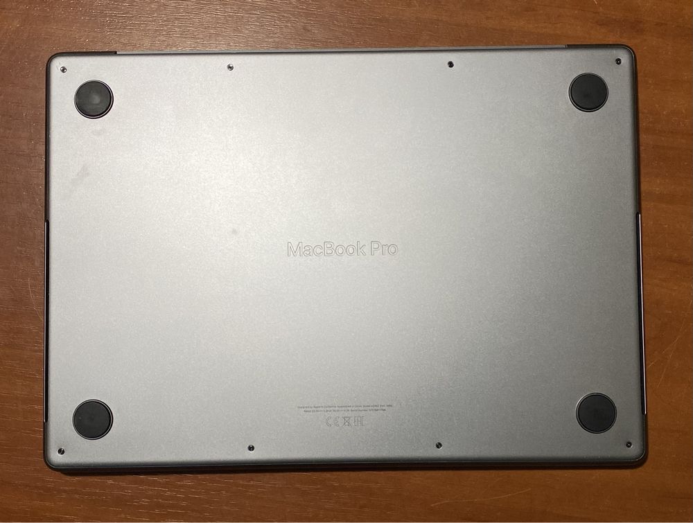 MacBook Pro a2442 14" iCloud! D877