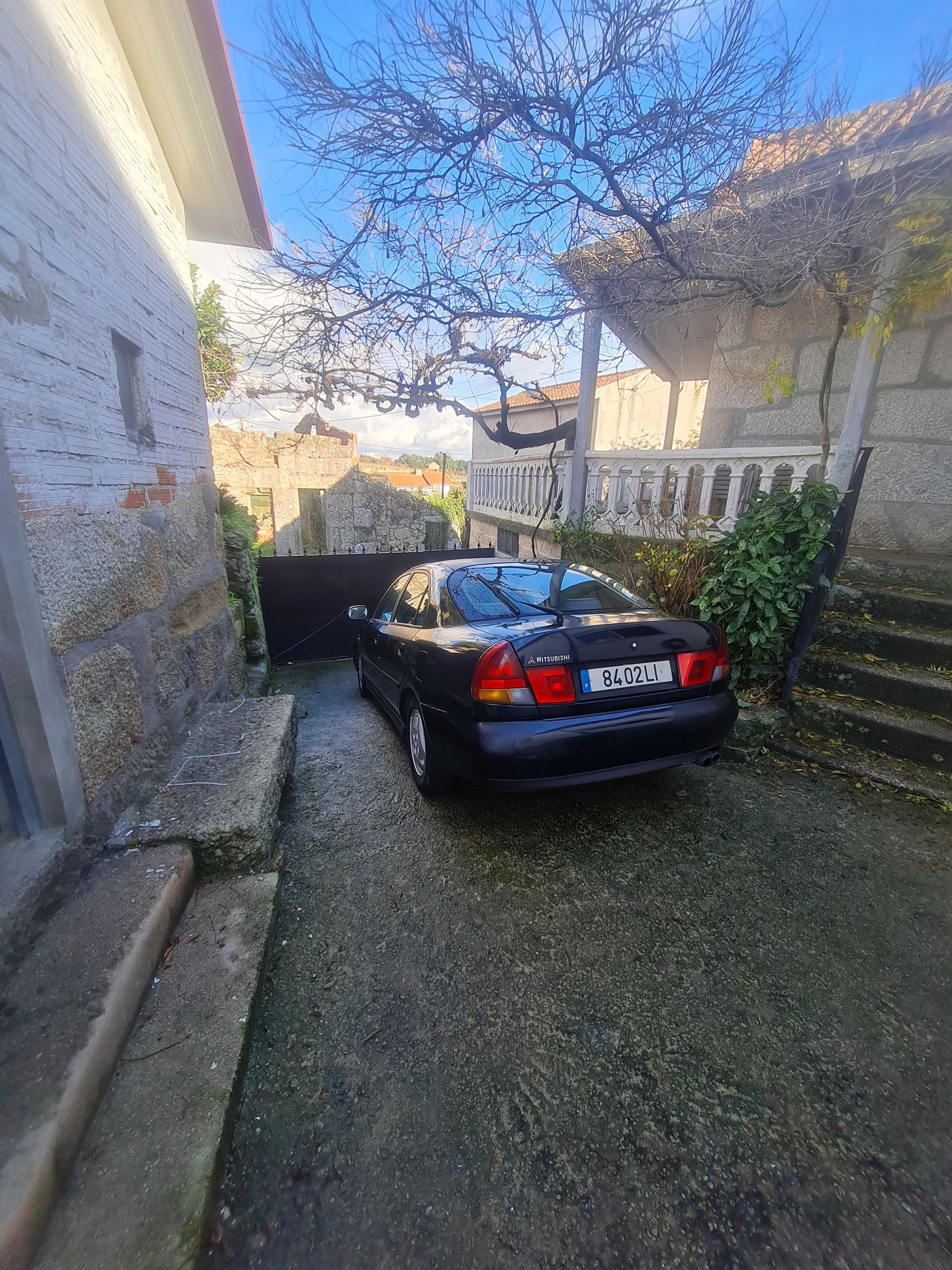 Mitsubishi Carisma GDI 1.8