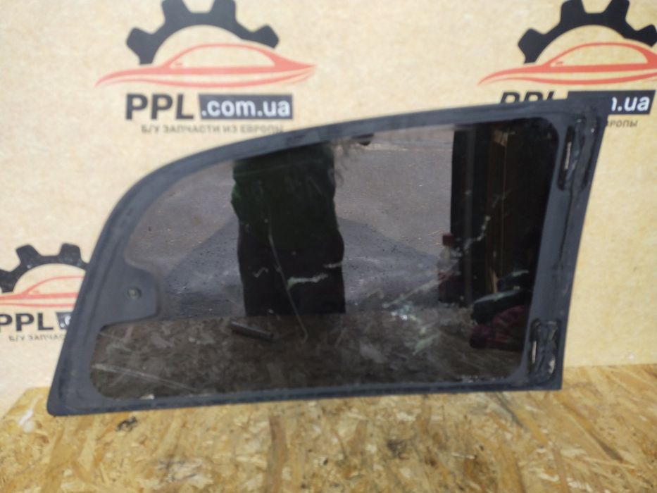 Mercedes Vito W639 03-14 Viano стекло кузова заднее левое коротка база
