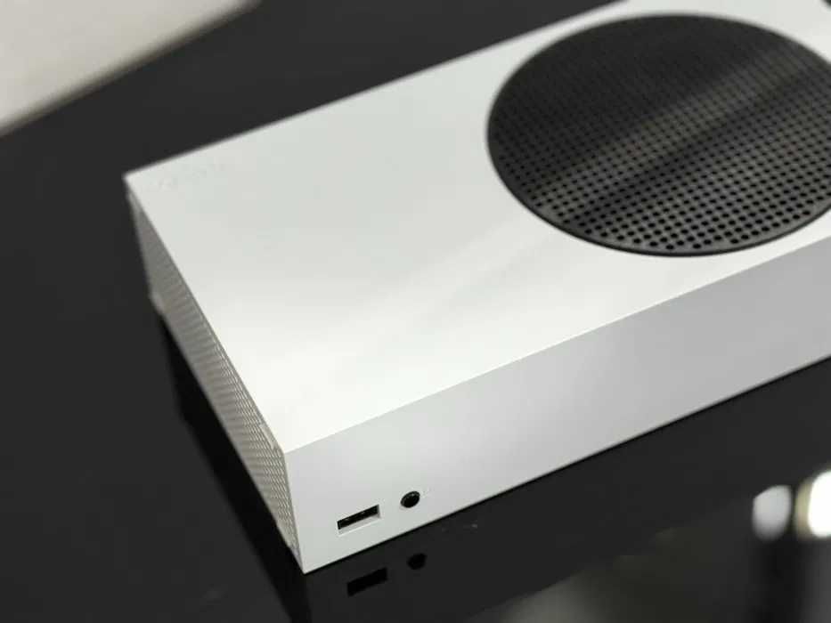 Konsola XBOX SERIES S 512gb, pad, okablowanie, komplet, GWARANCJA!