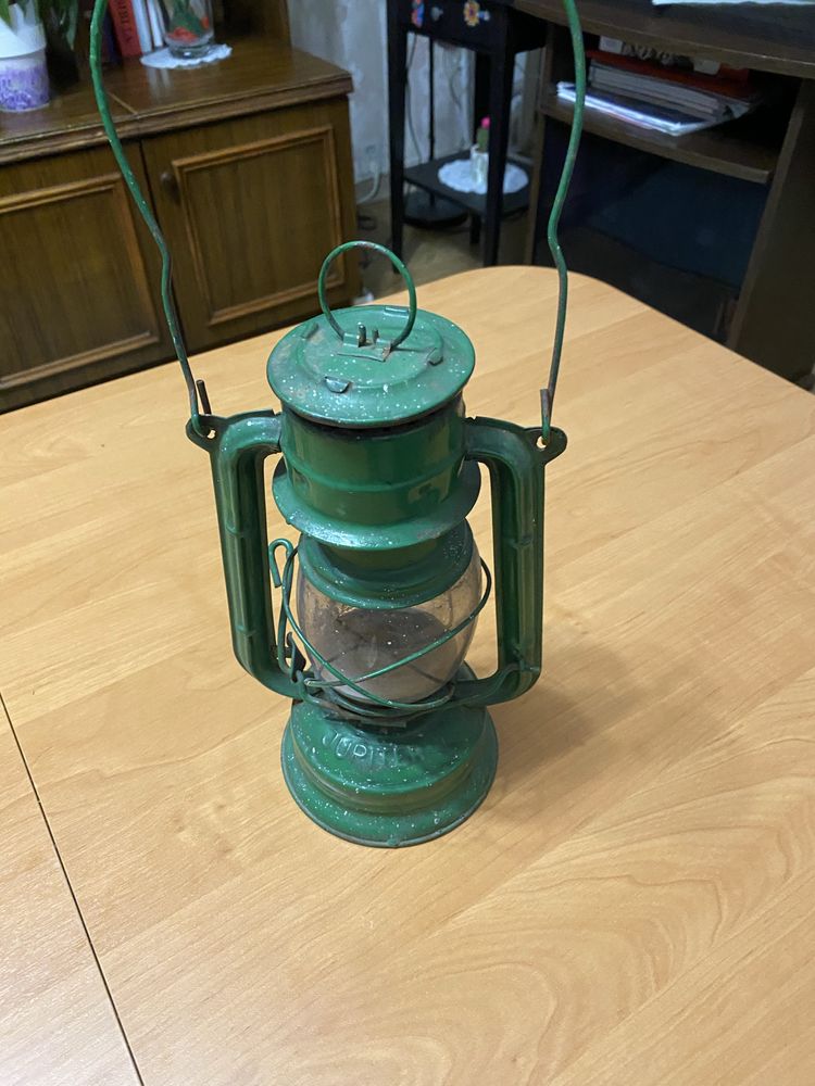 Lampa naftowa jupiter