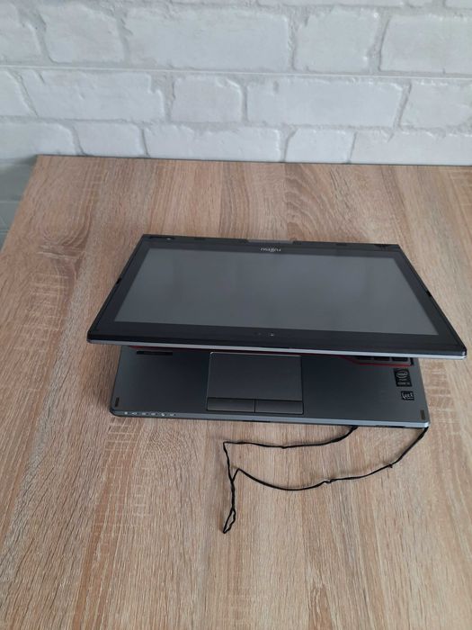 Fujitsu LifeBook T725 i5-5200U разборка