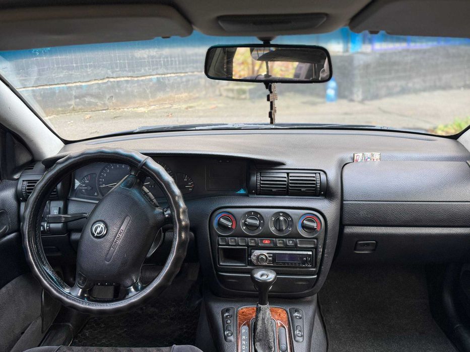 Продам авто Opel Omega 1997