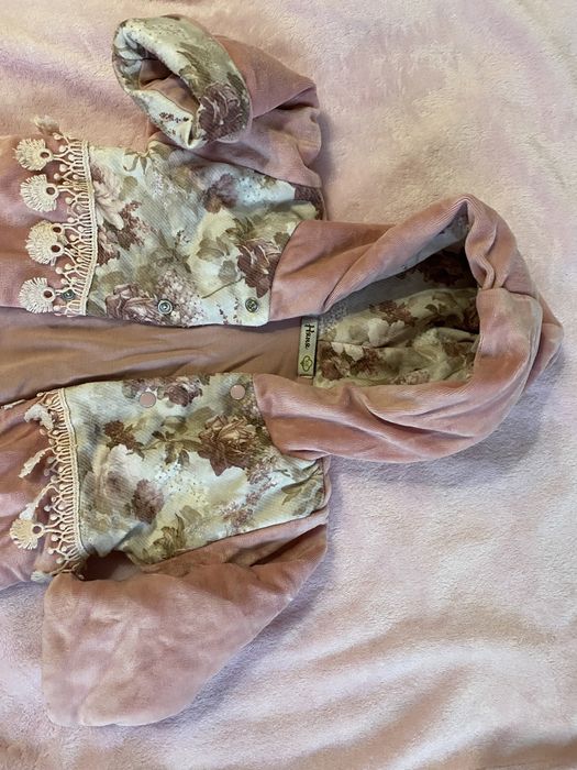Фірмови весняний комбінезон,велюровийкомбінезон для дівчинки, курточка