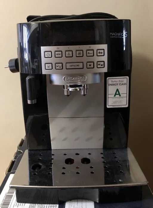 Кавомашина Delonghi Magnifica S Cappuccino