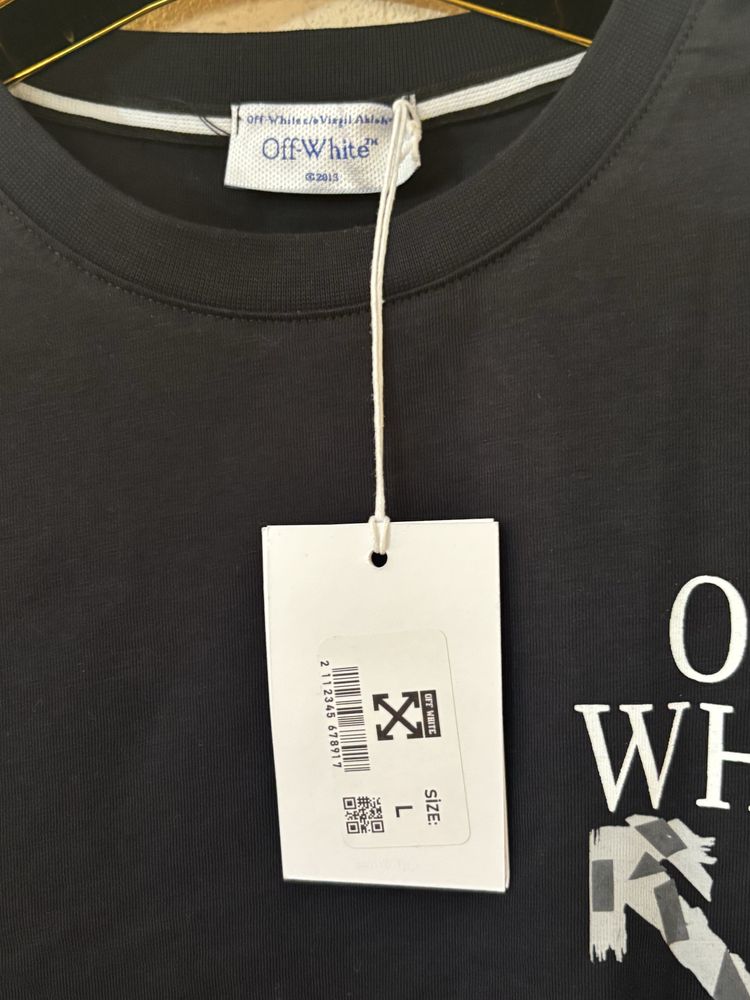 Tshirt meski off-white TAZ model hit rozmiar L