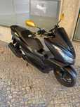 Moto pcx 2021  em boas condicoes. Km 115.000