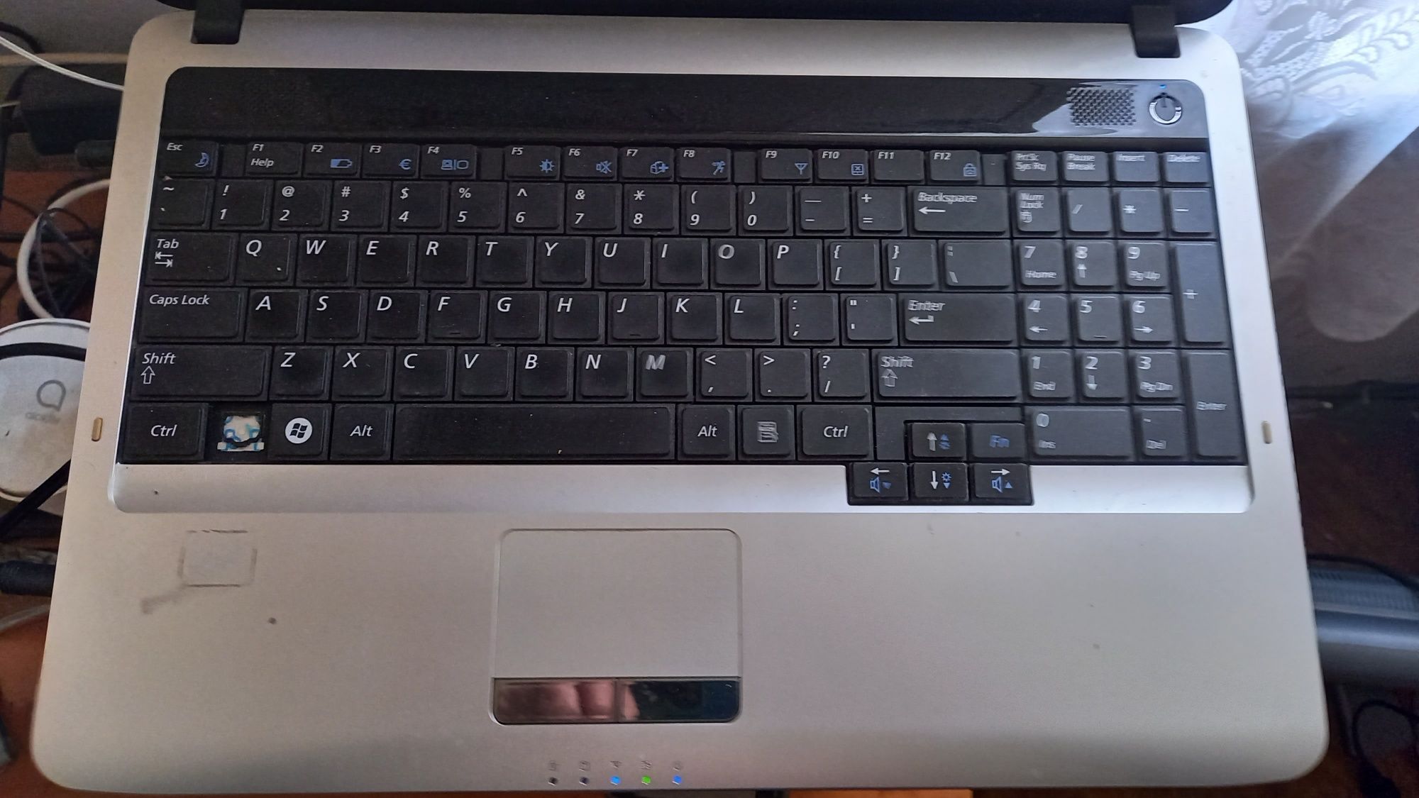 Laptop samsung wszystko ok