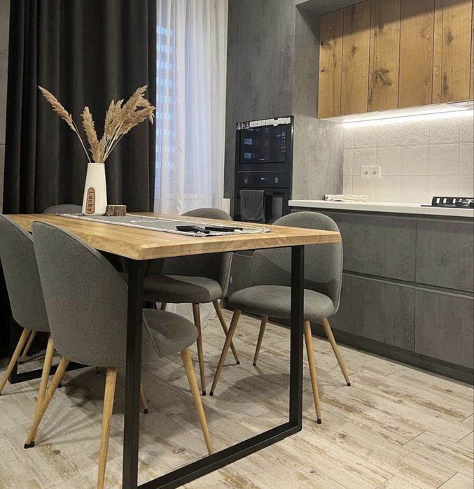 Стіл 2500 грн стіл кухонний
