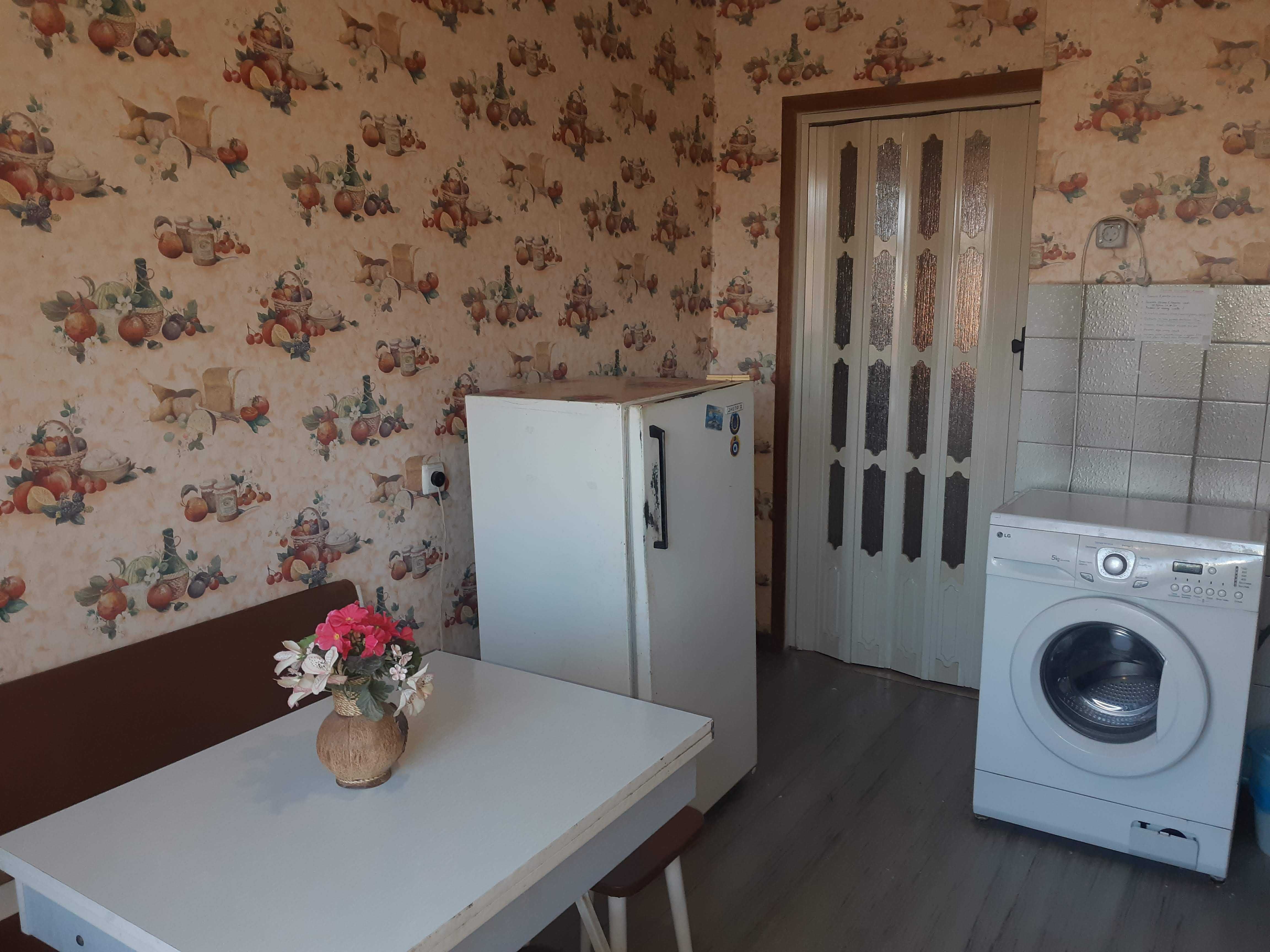 Продам 2-кімнатну квартиру в місті Жовті Води