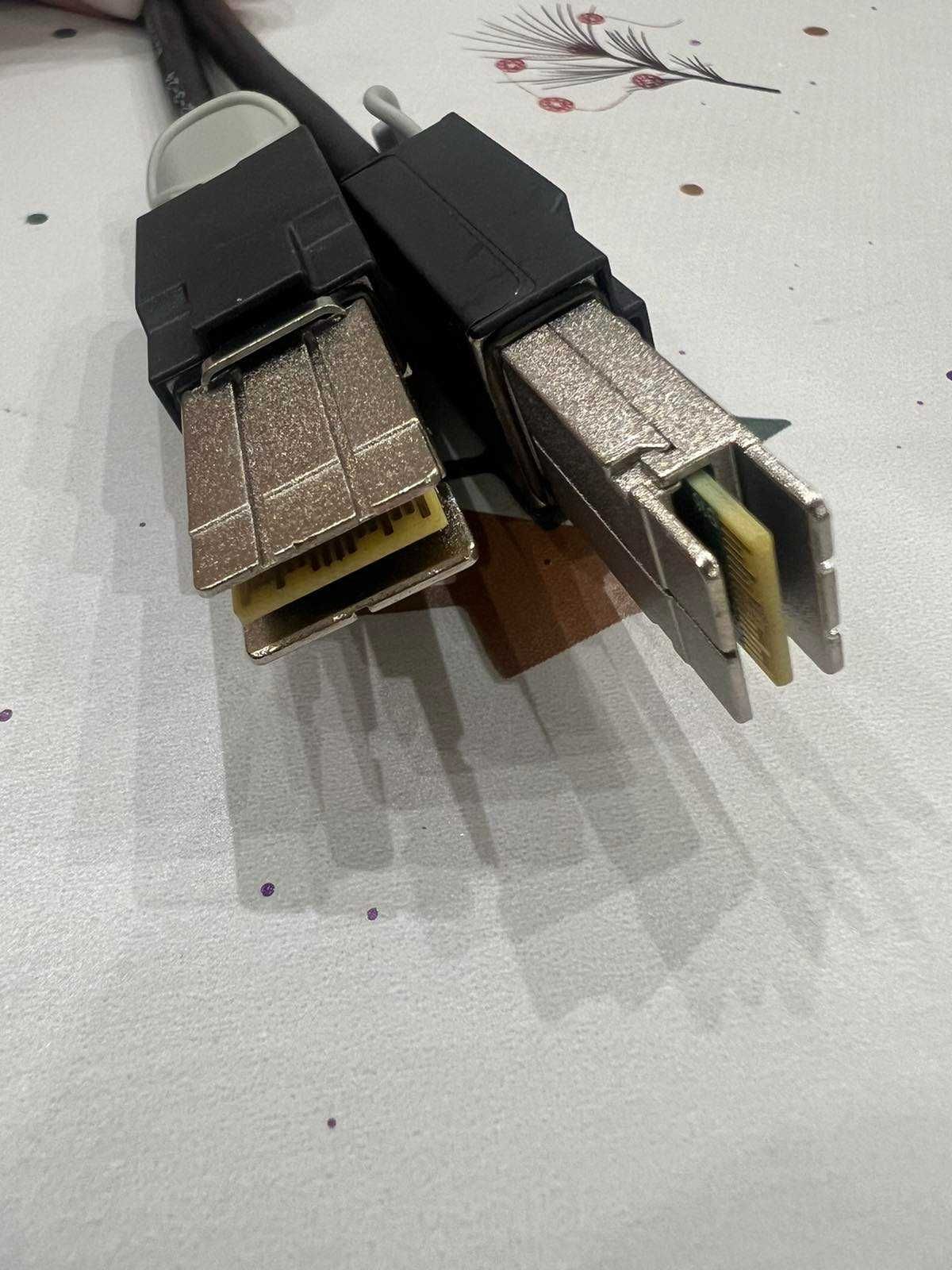 Cisco 1m Stacking Cable 37-0890-01 L45593-E103-D10 for Catalyst 2960