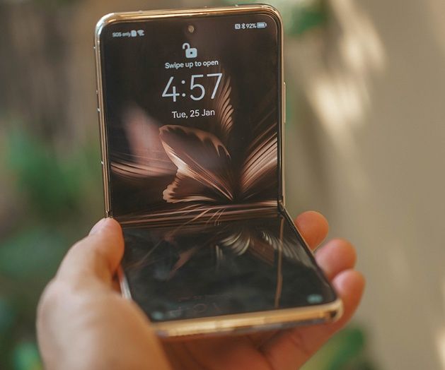 Huawei P50 Pocket Premium Edition