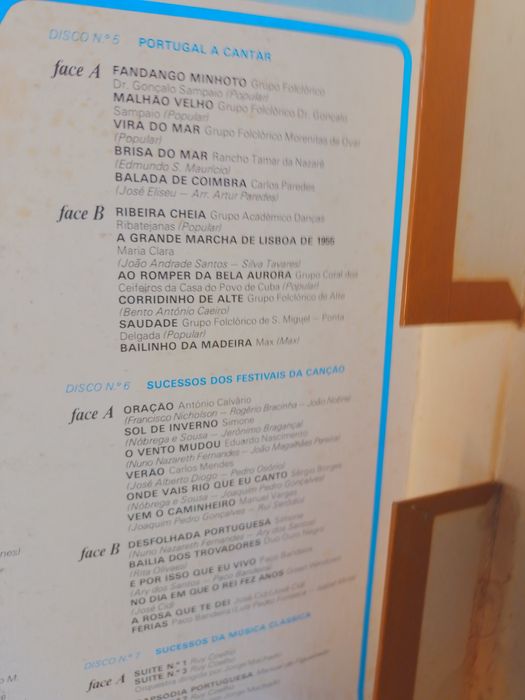 Vendo LPs caixa original anos quarenta - cinquenta... sessenta e seten