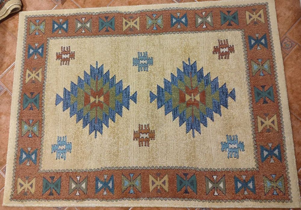 Conjunto carpete e passadeiras