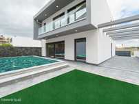 Moradia Nova Piscina - Belas - Serra Casal De Cambra