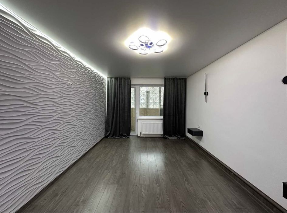 Продам 3 комн, АО, ремонт!