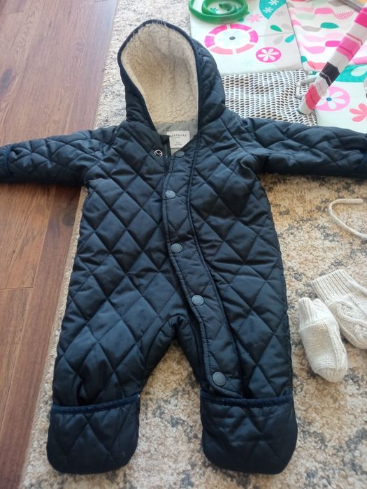 kombinezon czapka rękawiczki