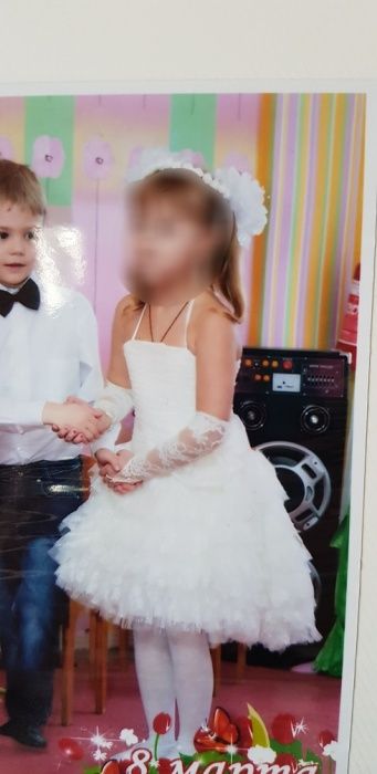 Платье нарядное с 5-8 лет.