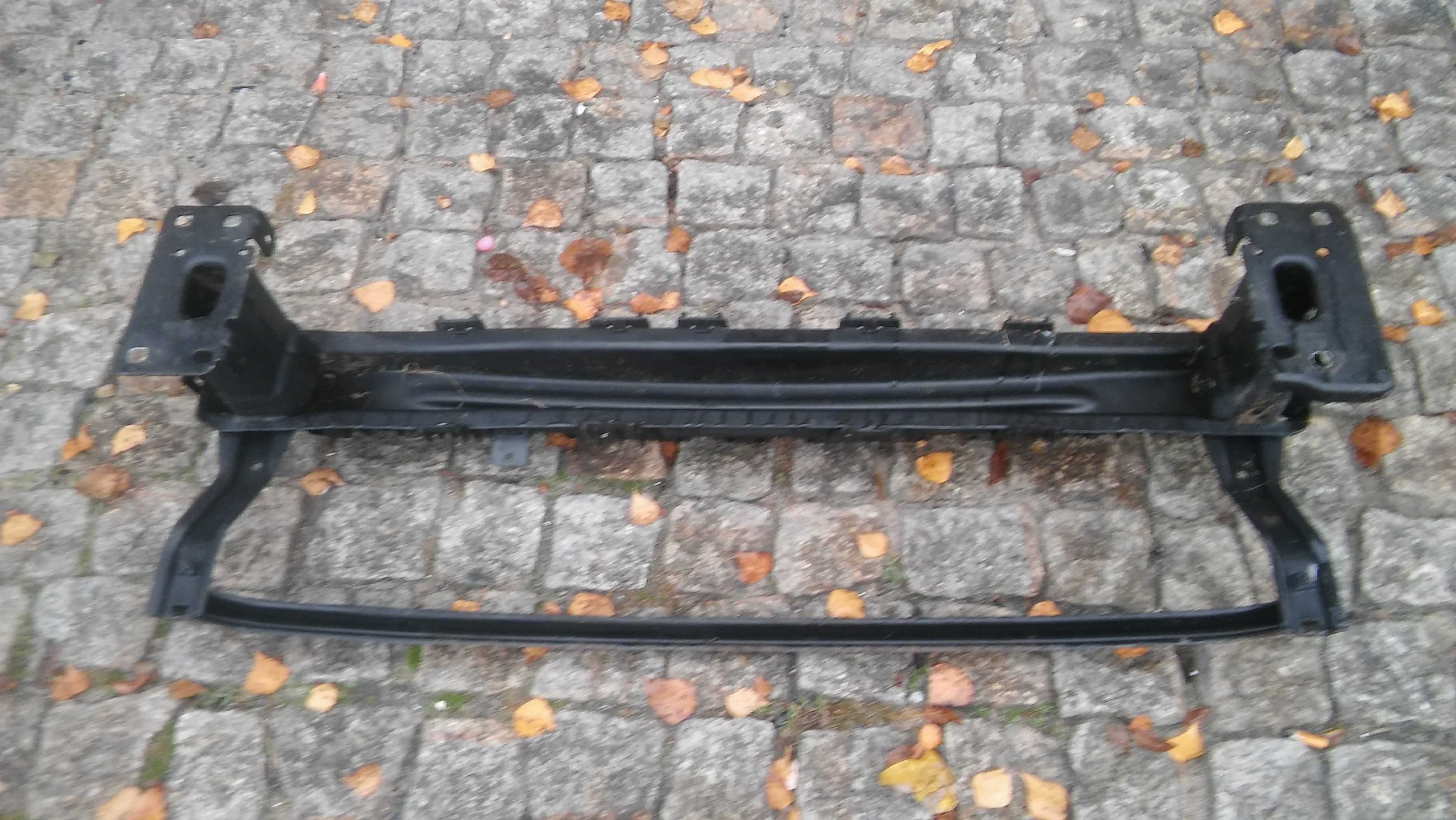 VW Polo 6C0,od 14r,belka przód pod zderzak,absorber,oryginał