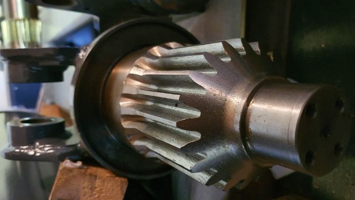 Słup obrotu do dźwig FARMA tryb 3.8 HDS 4.2 5kNm żuraw przyczepa leśna