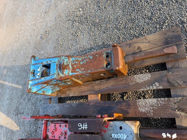 młot hydrauliczny do minikoparki używany do weryfikacji