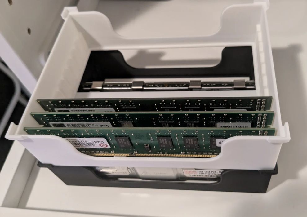 Organizador de Módulos de Memória RAM para PC