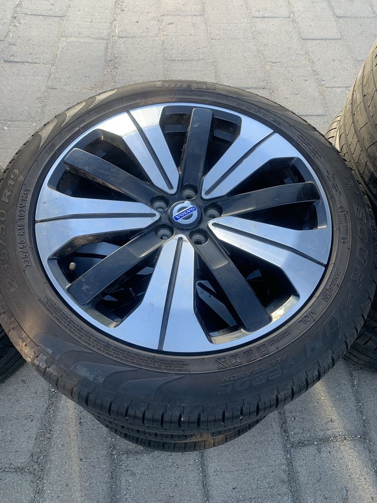 Felgi koła volvo xc 40 60 19 tki pirelli wielosezon